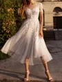 Charming A-line Scoop Short Sleeves Appliques Lace Tea-Length Tulle Wedding Dress