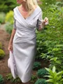 Sheath/Column Chic V-Neck 1/2 Sleeves Tea-Length Satin Mother of the Bride Dress