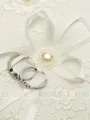 Delicate Ring Pillow In Lace With Imitation Pearl