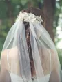 Attractive Tulle One-Tier Waltz Bridal Veils With Rhinestone/Hand-Made Flower