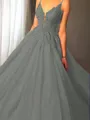 Ball-Gown Princess Spaghetti Straps Sleeveless Sweep Train Majestic Tulle Prom Dress With Applique