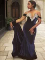 Trumpet/Mermaid Off-the-Shoulder Sleeveless Sweep Train Show-stopping Velvet Prom Dress With Applique