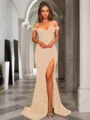 Sheath/Column Glistening Off-the-Shoulder Short Sleeves Sweep Train Velvet Sequins Prom Dress
