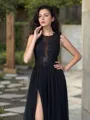 Elegant A-line Scoop Sleeveless Sweep Train Chiffon Prom Dress With Applique
