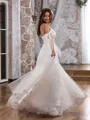 A-line Charming Cold Shoulder Tulle Chapel Train Wedding Dress With Pockets