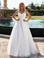 Elegant Ball-Gown Sweetheart Appliques Lace Floor-Length Tulle Wedding Dress