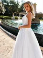 Elegant Ball-Gown Sweetheart Appliques Lace Floor-Length Tulle Wedding Dress