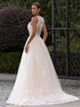 Immaculate A-Line/Princess Lace Applique Scoop Sleeveless Sweep/Brush Train Wedding Dress