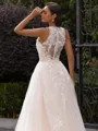 Immaculate A-Line/Princess Lace Applique Scoop Sleeveless Sweep/Brush Train Wedding Dress