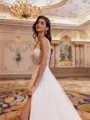 Rhythmic A-line V-Neck Appliques Lace Chapel Train Tulle Wedding Dress