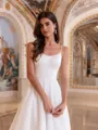 Elegant A-line Spaghetti Straps Chapel Train Organza Wedding Dress