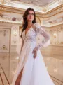 Regal A-line V-Neck Long Sleeves Appliques Lace Court Train Tulle Wedding Dress