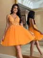 Unique Ball-Gown V-Neck Appliques Lace Short/Mini Tulle Homecoming Dress