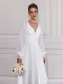 Fashion A-line V-Neck Long Sleeves Appliques Lace Knee-Length Chiffon Wedding Dress