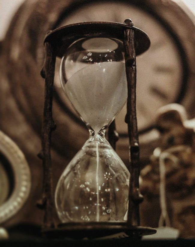 Apple Tree Auction Centre Antiques, Jewelry & Estate Sales