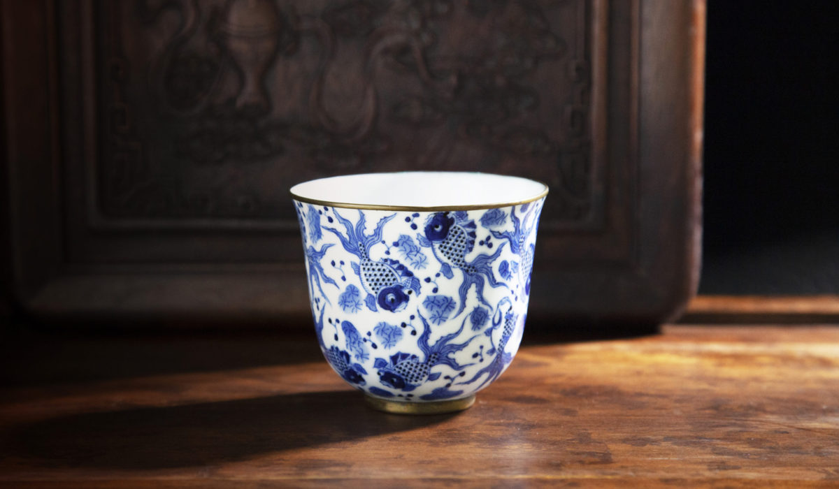 Blue and White porcelain Goldfishes pattern