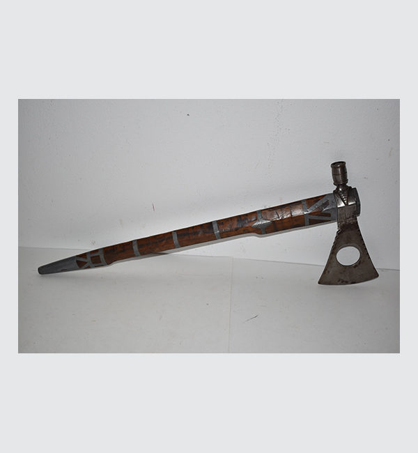 Old Barn Auction Guns Indian Artifacts Toys More