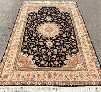 TABRIZ HAND KNOTTED RUG WITH SILK HIGHLIGHTS AND 200+ KPSI – 6.1 x 9.0