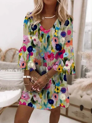 Romantic Floral Print V-neck 3/4 Sleeve Mini Dress