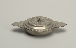 Ecuelle And Lid (France)