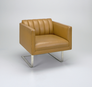 "Cubo" chair, no. 7012 Armchair