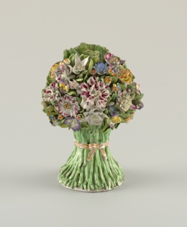 Pair of Mantel Figures Figures