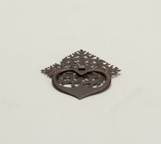 Drawer Pull (Germany)