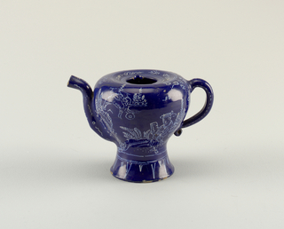 Coffeepot with Chinoiserie Figures in Landscape Coffeepot