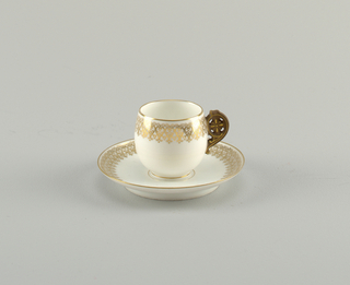 Cup And Saucer (France)