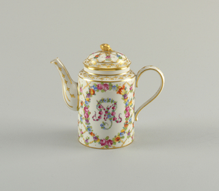 Teapot with Monogram and Diamond Lattice Pattern Teapot
