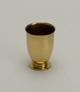 Spoon Vase (Netherlands)