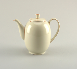 Teapot And Lid (Germany)