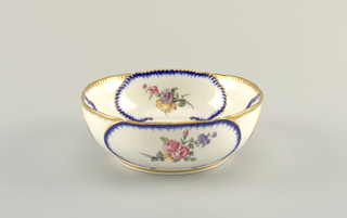 Salad Bowl, from the Cabbage Leaf Service (Saladier; Service à Feuilles de Chou) Bowl