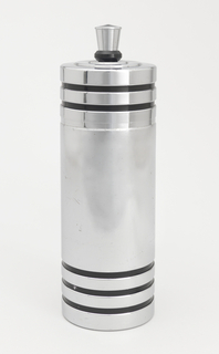 Gaiety Cocktail Shaker With Lid And Strainer