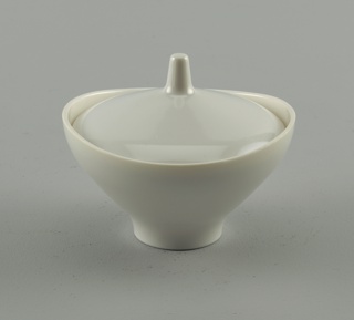 Sugar Bowl And Lid (USA)