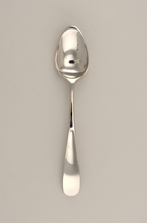 Vivianna Dinner Spoon