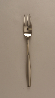 Variation V Pattern Dinner Fork Fork