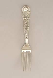 Chrysanthemum Pattern Luncheon Fork Fork