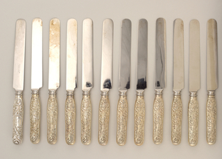 Chrysanthemum Pattern Luncheon Knife Knife