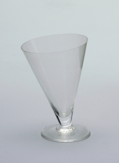 Trottola Wine Glass