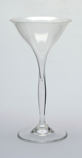 Semiramis Elevation Wine Glass