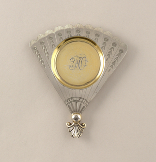 Fan-Shaped Butter Dish Butter Dish