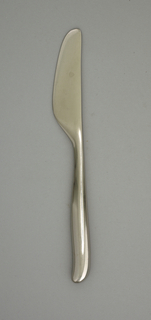 Design 2 Dinner Knife