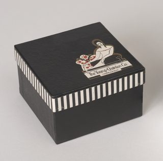 The Young-Quinlan Co., Minneapolis Box And Lid