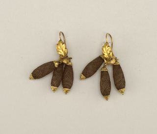 Earrings (USA)