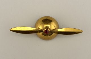 Brooch (USA)