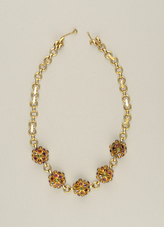 Necklace (India)