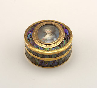 Snuffbox Mounted With Two Miniatures (France)