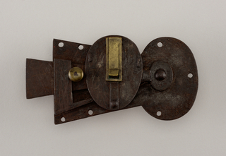 Keyhole Plate Latch