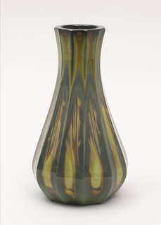 Vase (USA)
